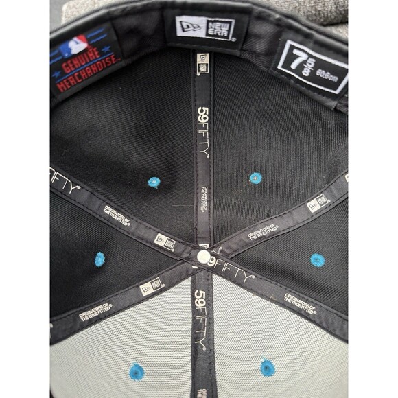 New York Yankees Hat 59Fifty New Era Tru Fitted 7 5/8 Black Aqua Plaid EUC - Picture 5 of 5